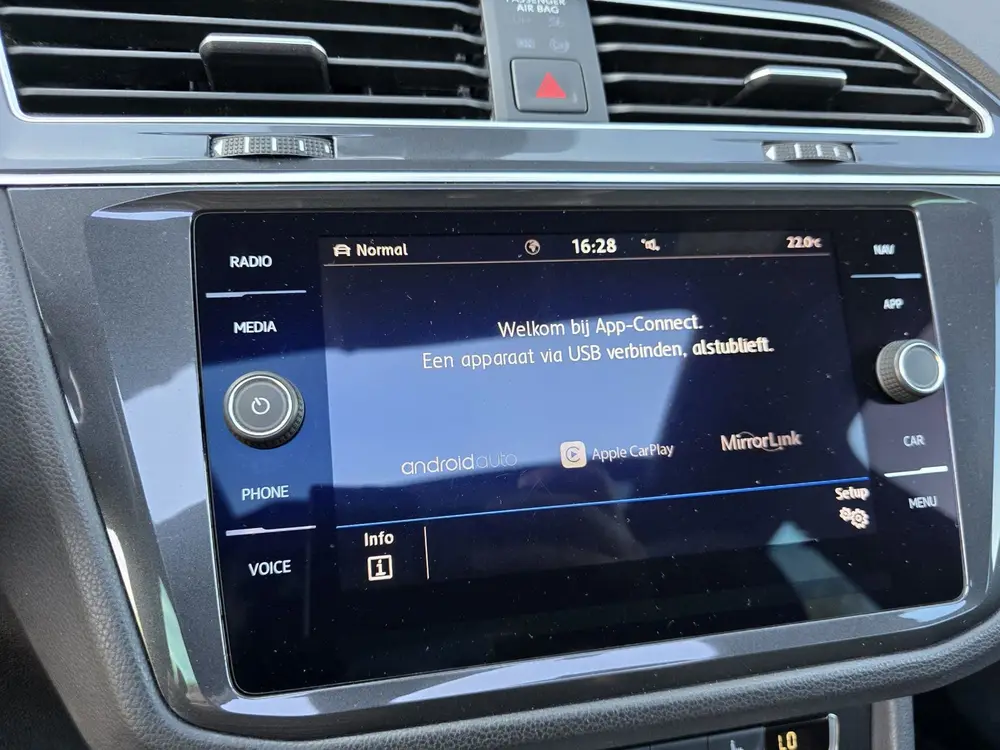 Volkswagen Tiguan 1.5 TSI R-line/2020/ Pano /6 bak/Nap/Apk/ uit 2020, foto 18