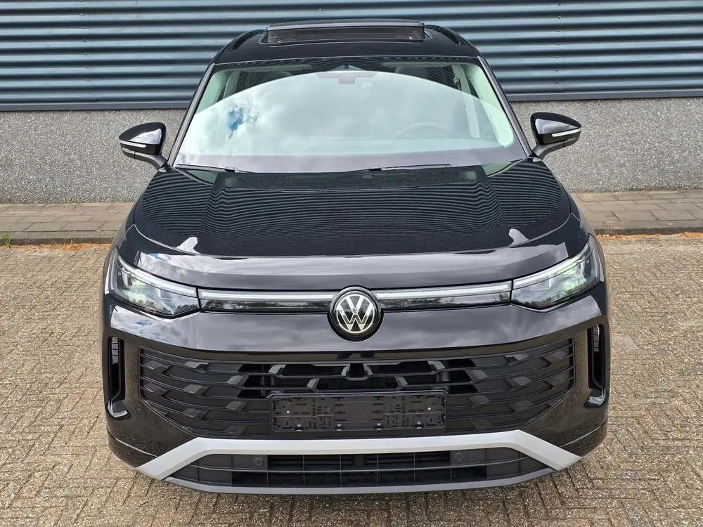 Volkswagen Tayron 1.5 eTSI 7 zits/ Pano/ 20 inch R-line/ Tre uit 2025, foto 2