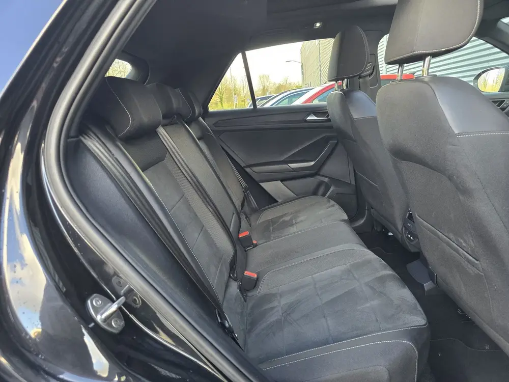 Volkswagen T-Roc 1.5 TSI R-Line Carpass/Pano/Massage/DSG/Key uit 2022, foto 13