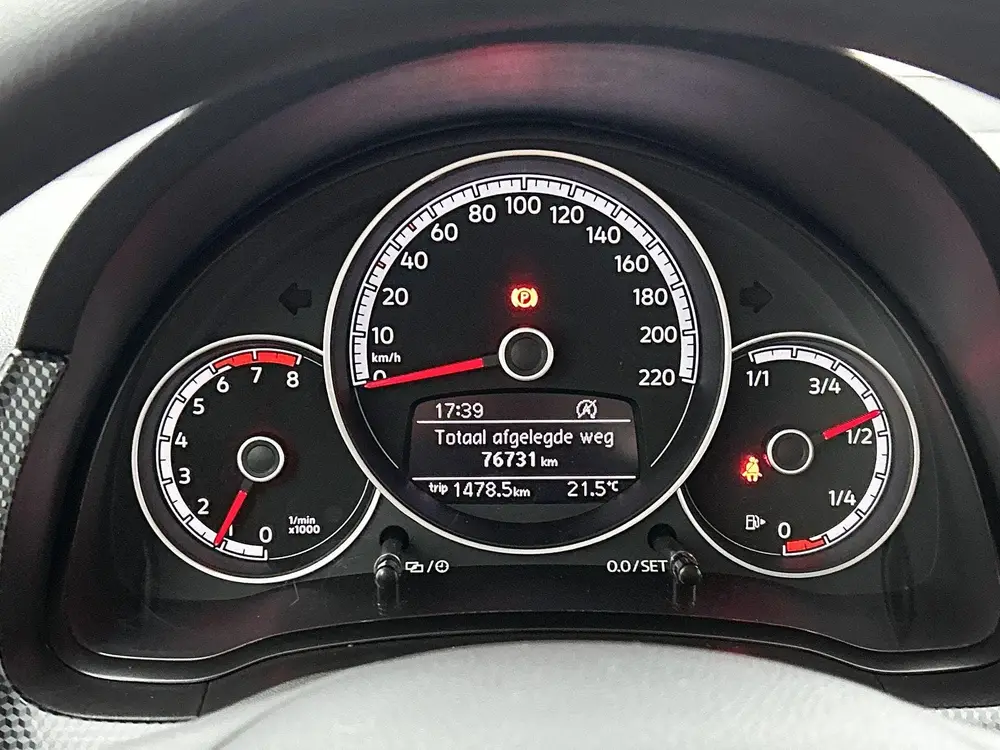 Volkswagen Up! 1.0 | 65 PK | | Airco | LED dagrijverlichting uit 2021, foto 11