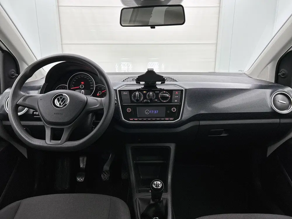 Volkswagen Up! 1.0 | 65 PK | | Airco | LED dagrijverlichting uit 2021, foto 17