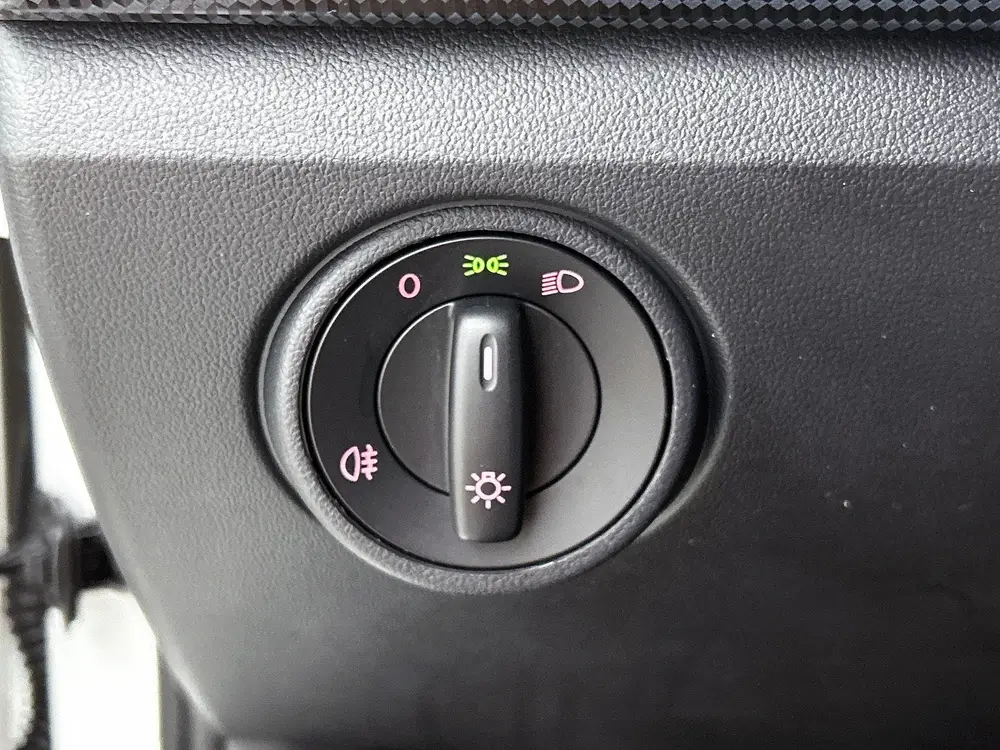 Volkswagen Up! 1.0 | 65 PK | | Airco | LED dagrijverlichting uit 2021, foto 18