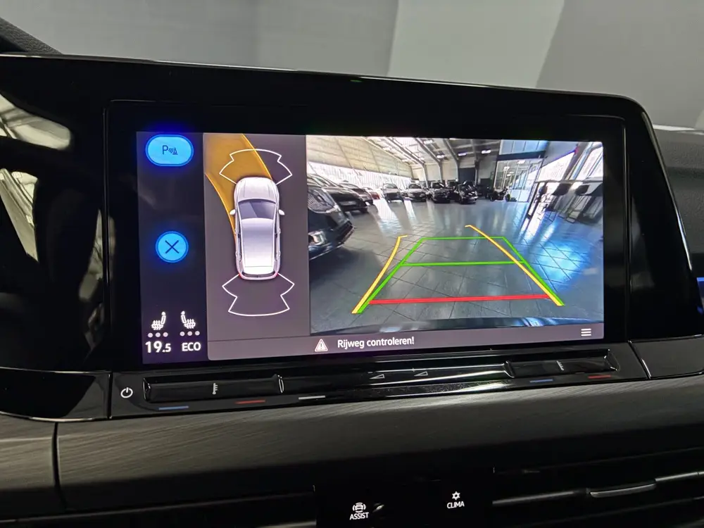Volkswagen Golf 1.4 eHybrid Pano|Carplay|Camera|204pk uit 2024, foto 16