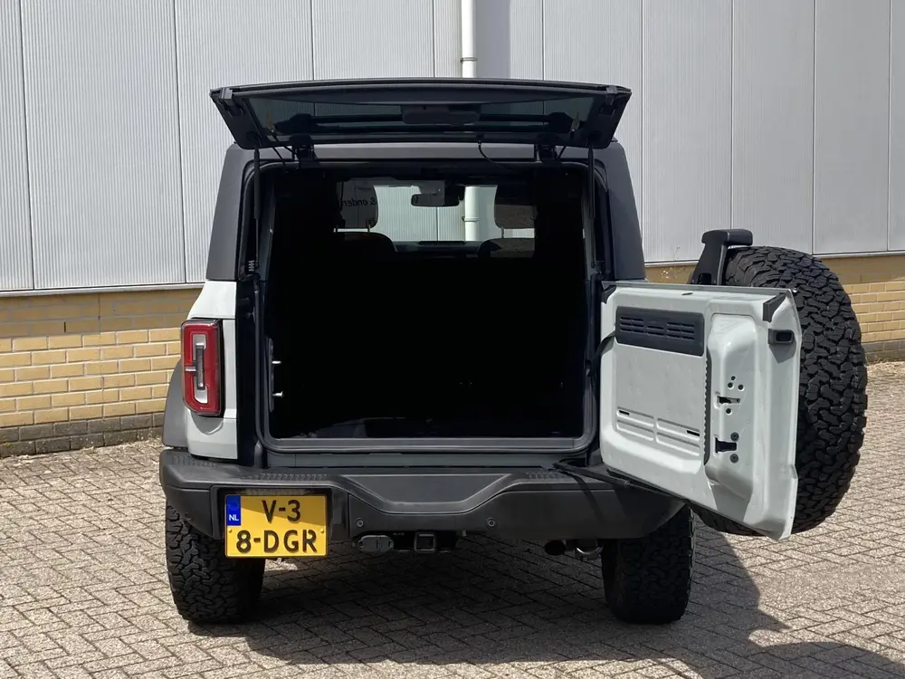 Ford Bronco 2.3 Ecoboost 275 pk 4WD Badlands Grijs Kenteken uit 2022, foto 11