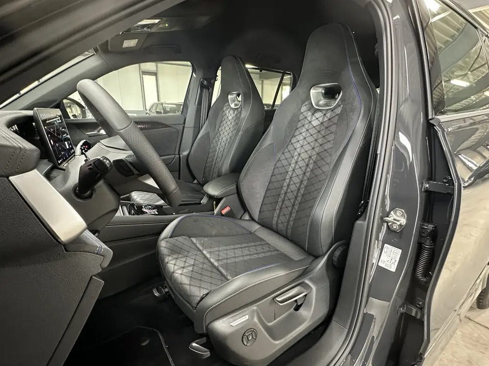 Volkswagen Tayron 1.5 eHybrid R-Line | Trekhaak-pakket | Nav uit 2026, foto 6