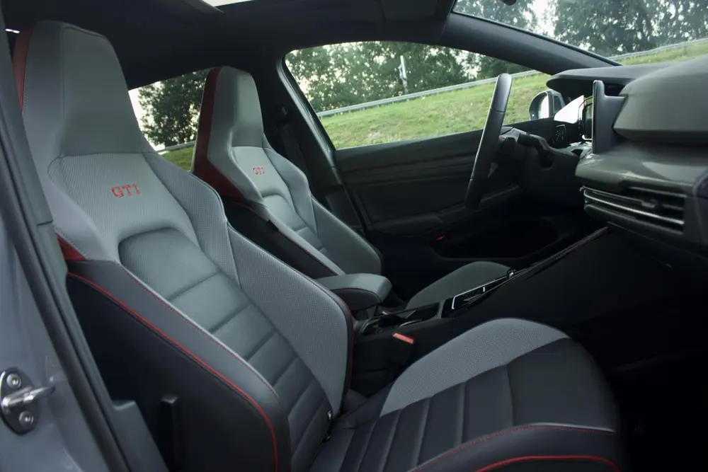 Volkswagen Golf 8 GTI Clubsport| LEER - Pano - H/K - Estoril uit 2024, foto 10