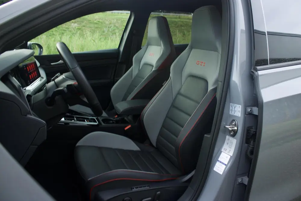 Volkswagen Golf 8 GTI Clubsport| LEER - Pano - H/K - Estoril uit 2024, foto 8