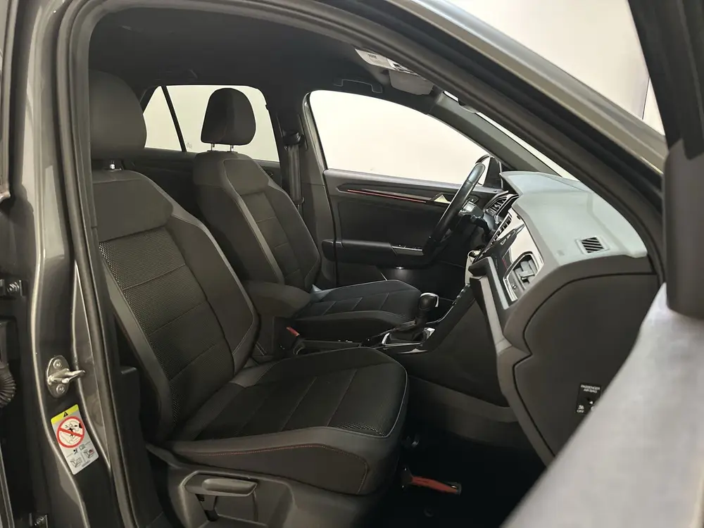 Volkswagen T-Roc 1.5 TSI 150pk DSG Sport Parkeersensoren Nav uit 2020, foto 11