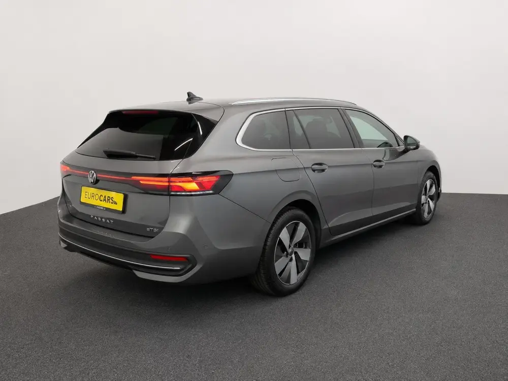 Volkswagen Passat Variant 1.5 eTSI Business Navigatie Apple uit 2026, foto 6