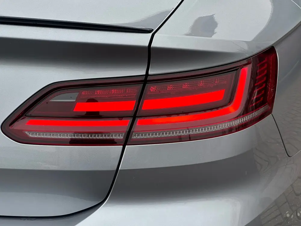 Volkswagen Arteon 1.5 TSI Business R LINE|DealerOnderh|Pano| uit 2020, foto 18