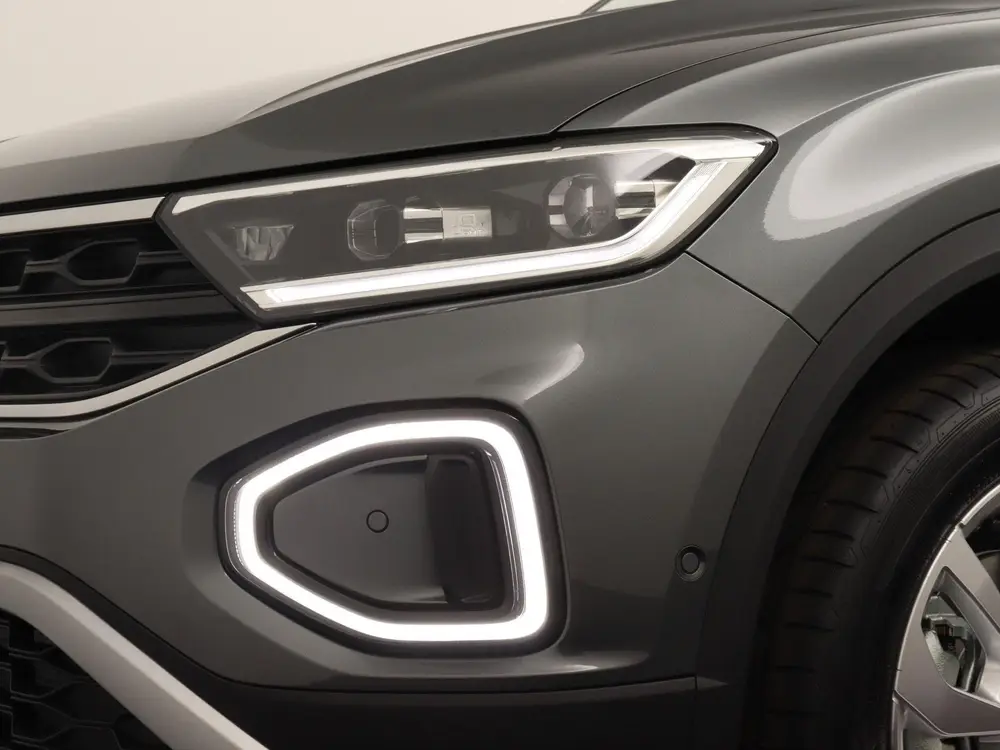 Volkswagen T-Roc 1.0 TSI Oranje Edition 116 PK | Navigatie | uit 2025, foto 14