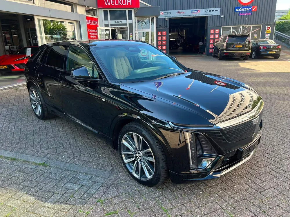 Cadillac Lyriq Sport uit 2024, foto 6