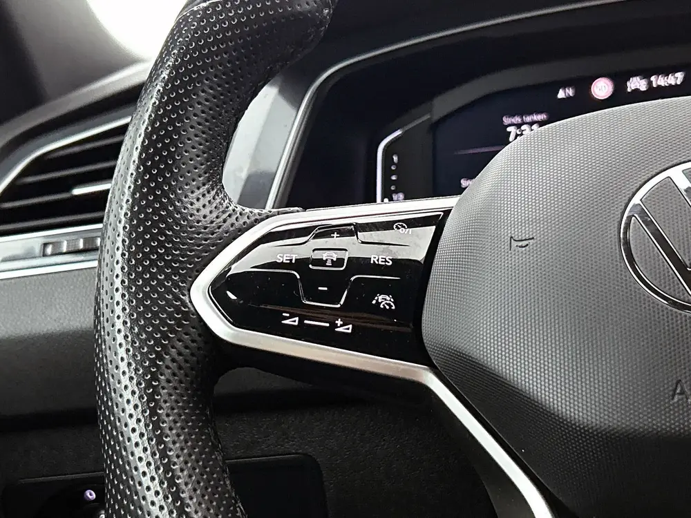Volkswagen Tiguan 1.4 TSI eHybrid R-Line | Camera | CarPlay uit 2022, foto 17