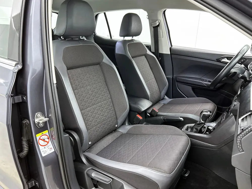 Volkswagen T-Cross 1.0 TSI R-Line | Camera | Adapative Cruis uit 2022, foto 12