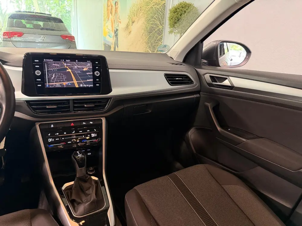 Volkswagen T-Roc 1.5 TSI Life Business LED-ACC-NAVI-APPLE CA uit 2023, foto 13