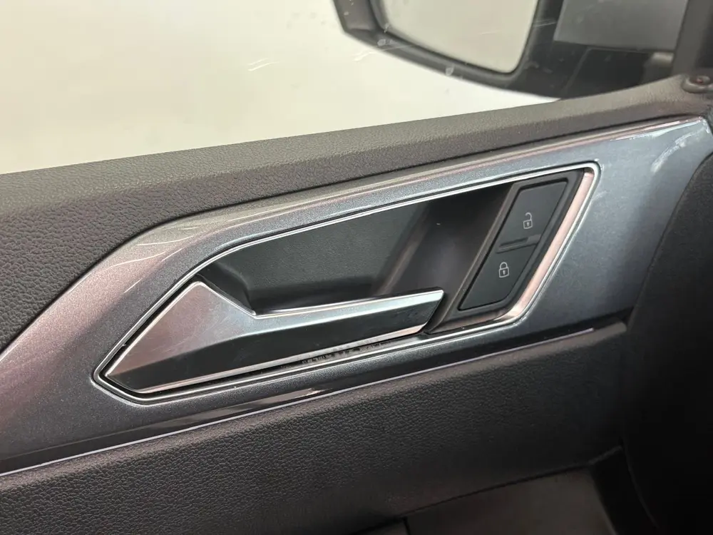 Volkswagen Polo 1.0 TSI 110pk DSG Highline Navigatie Apple C uit 2021, foto 10