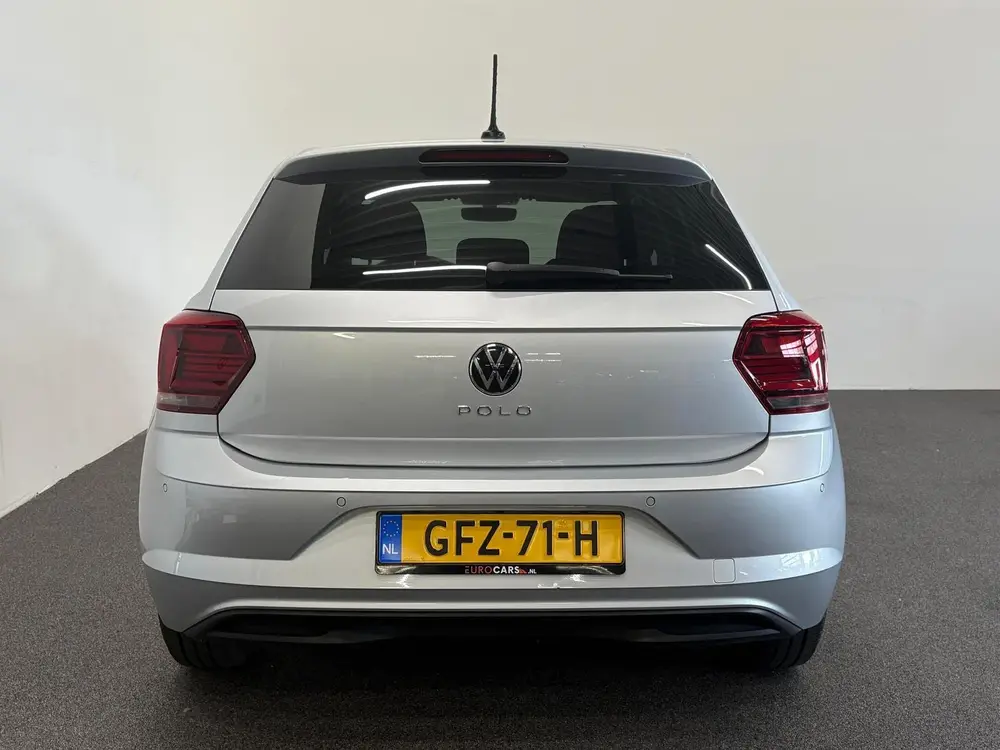 Volkswagen Polo 1.0 TSI 110pk DSG Highline Navigatie Apple C uit 2021, foto 7