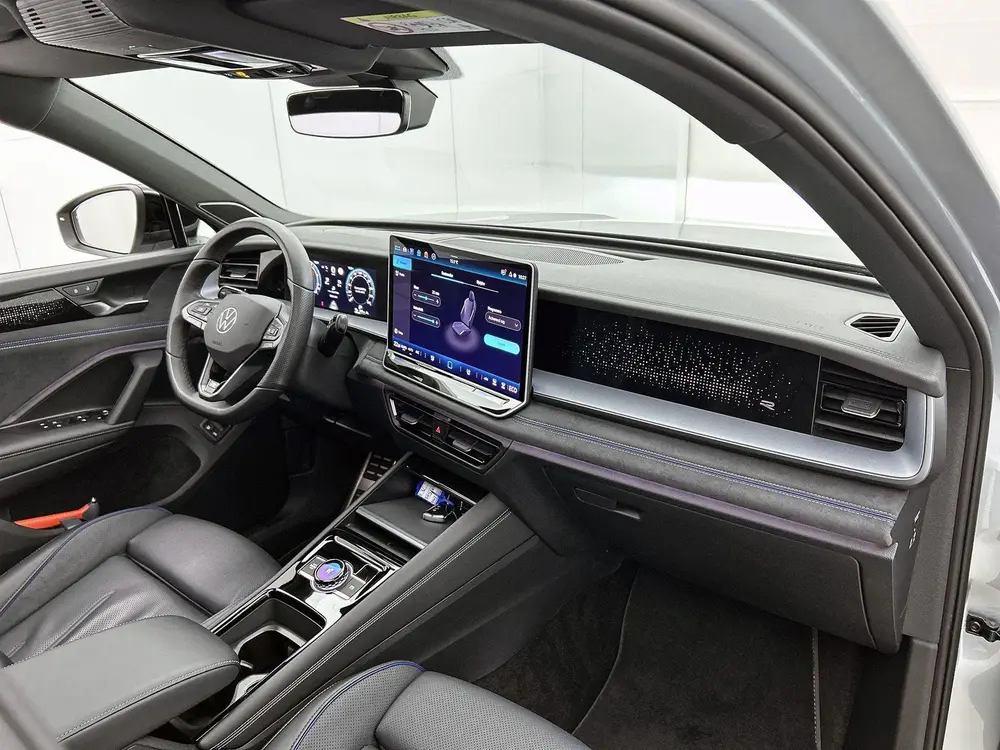 Volkswagen Tayron 1.5 eHybrid R-Line Edition | SoH 97% | 272 uit 2025, foto 18
