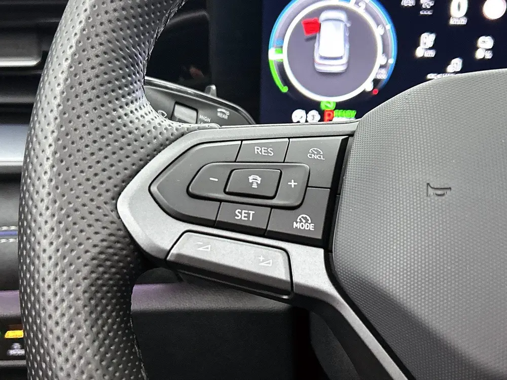 Volkswagen Tayron 1.5 eHybrid R-Line Edition | SoH 97% | 272 uit 2025, foto 6
