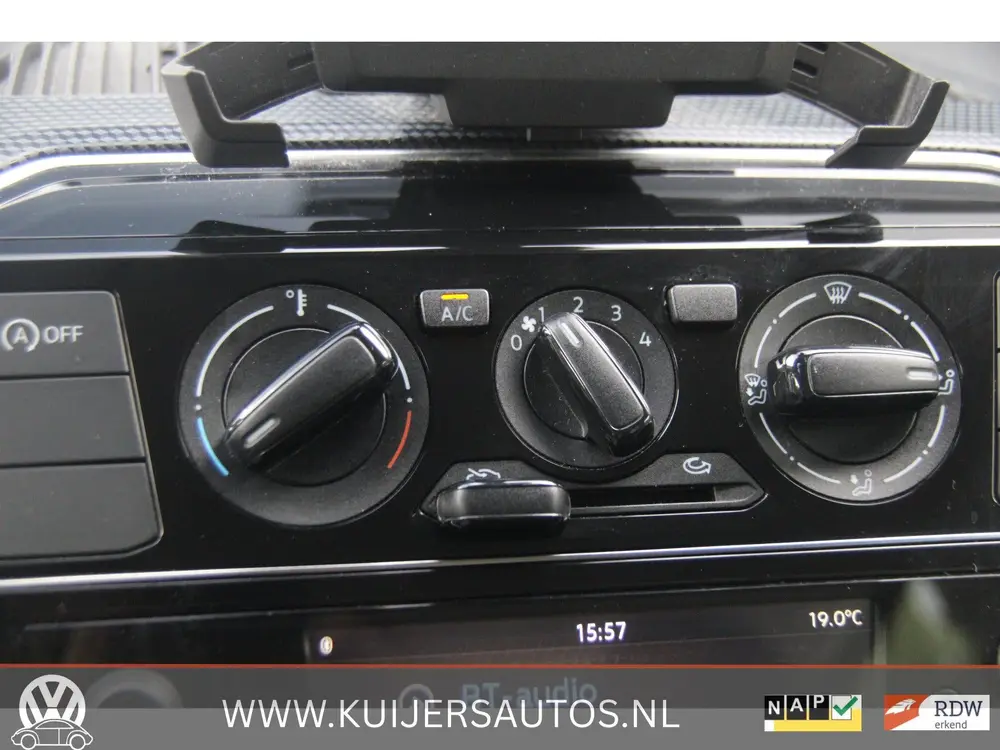 Volkswagen Up! 1.0 BMT move up! | Climate | Org NL | uit 2020, foto 17