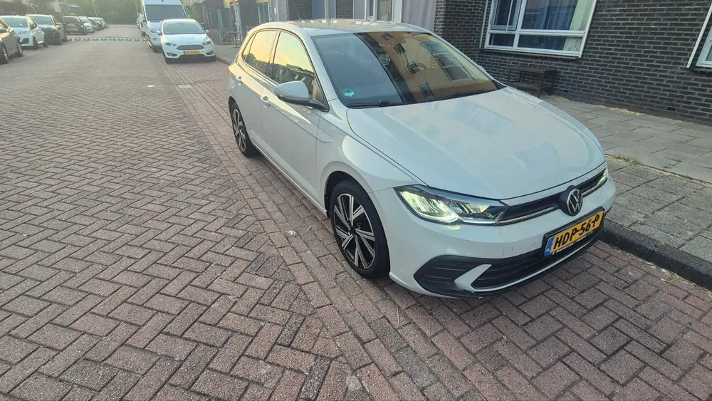Volkswagen Polo 1.0 MPI 80pk 2023 Grijs uit 2023, foto 4