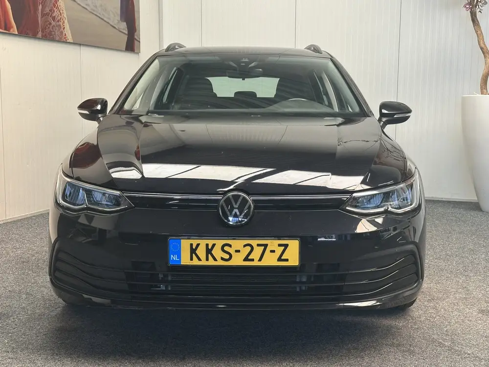 Volkswagen Golf Variant 1.0 eTSI LIFE BUSINESS ADAPTIVE CRUI uit 2022, foto 3