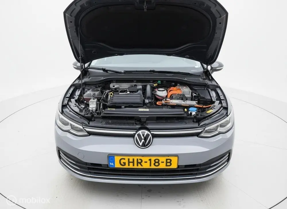 Volkswagen Golf 1.4 eHybrid Style 2021 ACC/CAM/LED/TREKHAAK! uit 2021, foto 17
