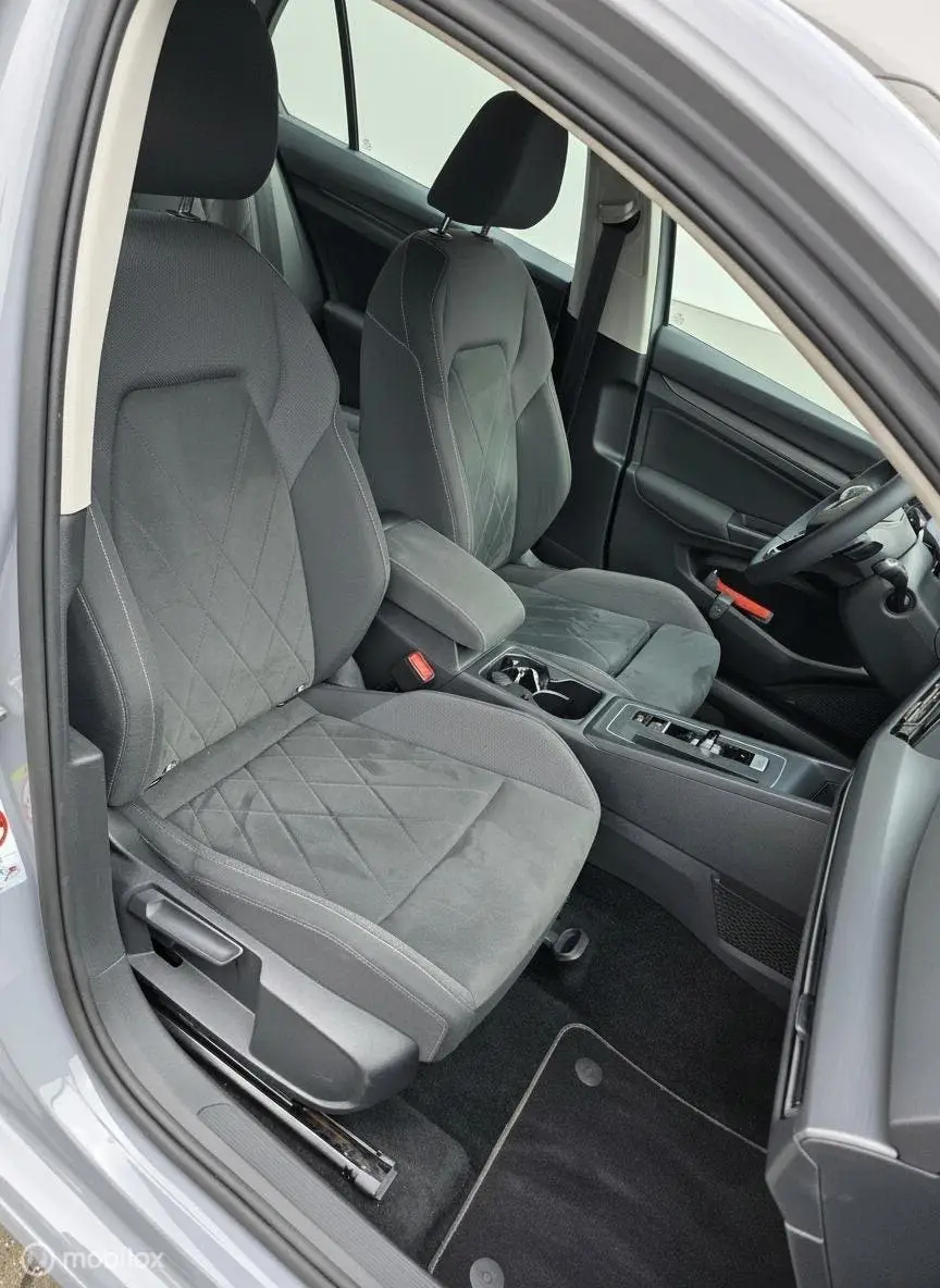 Volkswagen Golf 1.4 eHybrid Style 2021 ACC/CAM/LED/TREKHAAK! uit 2021, foto 19