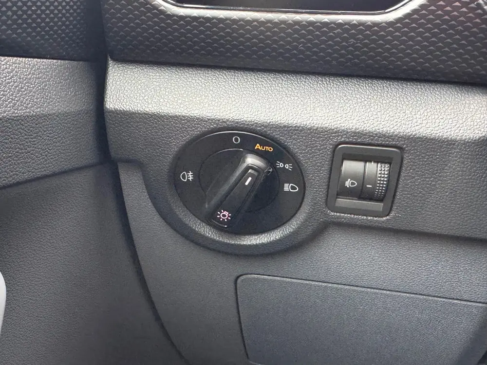 Volkswagen T-CROSS 1.0 TSI Life uit 2019, foto 17