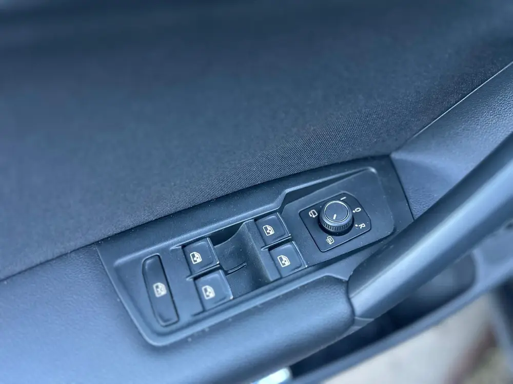 Volkswagen TIGUAN 2.0 TSI 230PK 4M R-Line DSG | Pano | Dynau uit 2019, foto 4