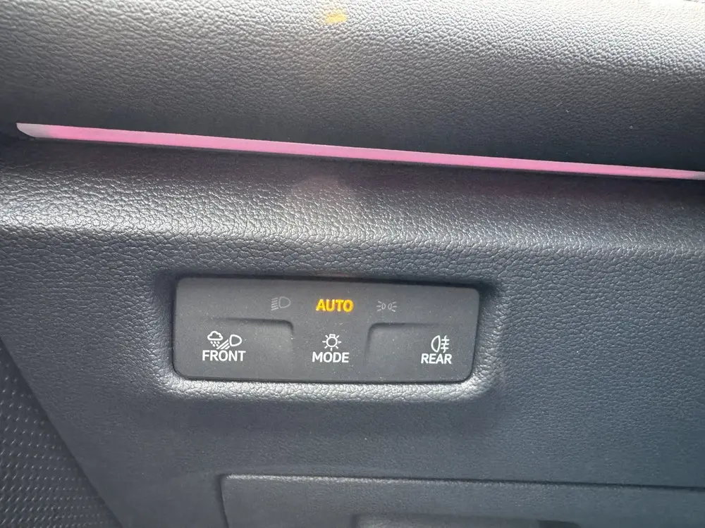 Volkswagen Tiguan 1.5 eHybrid 272PK R-Line Edition Navi.Pano uit 2025, foto 4