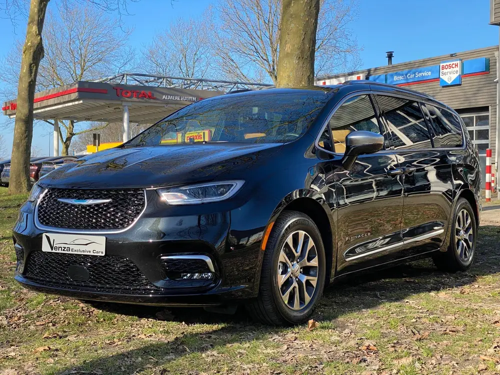 Chrysler Grand Voyager 3.6 V6 Pinnacle Plug-in Hybrid uit 2025, foto 3