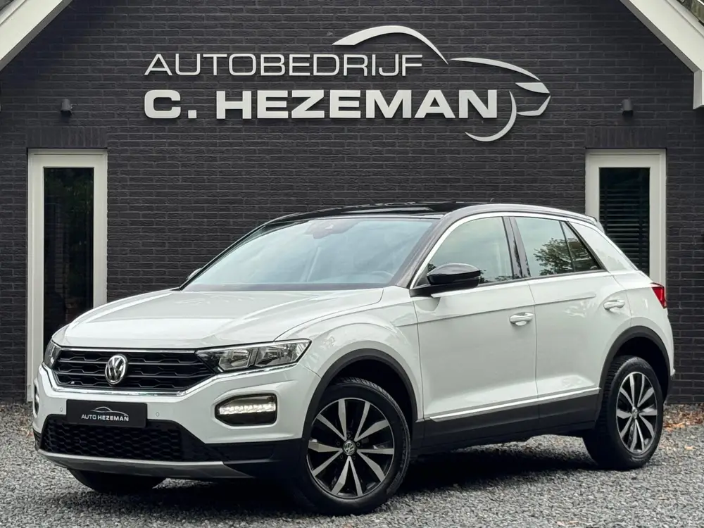 Volkswagen T-Roc 1.0 TSI 116PK 1E eig Sport DealerOH LED CAR uit 2019, foto 3