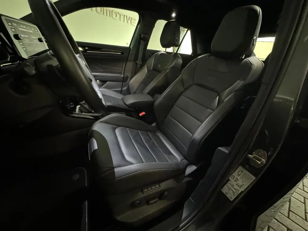 Volkswagen T-Roc 1.5 TSI Life Business Pano|Dodehoek|ACC|Mem uit 2024, foto 13