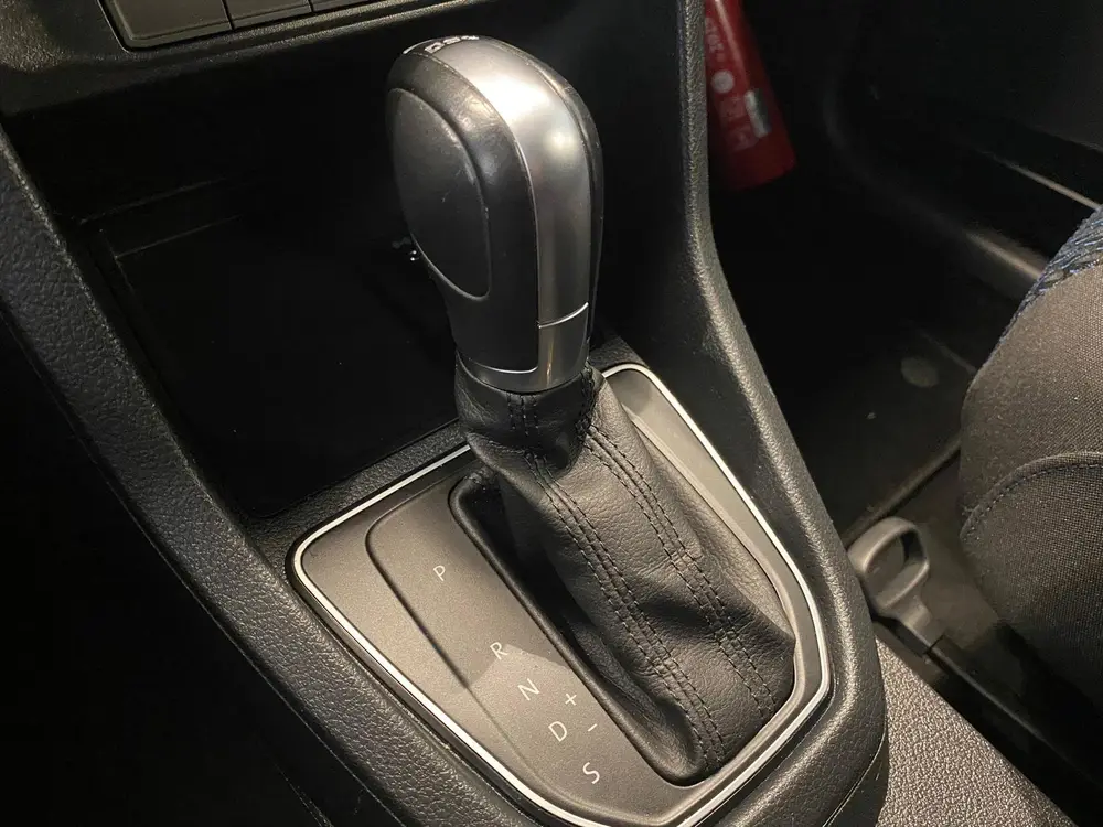 Volkswagen Caddy Maxi Rolstoelauto Automaat 5+1 uit 2019, foto 15