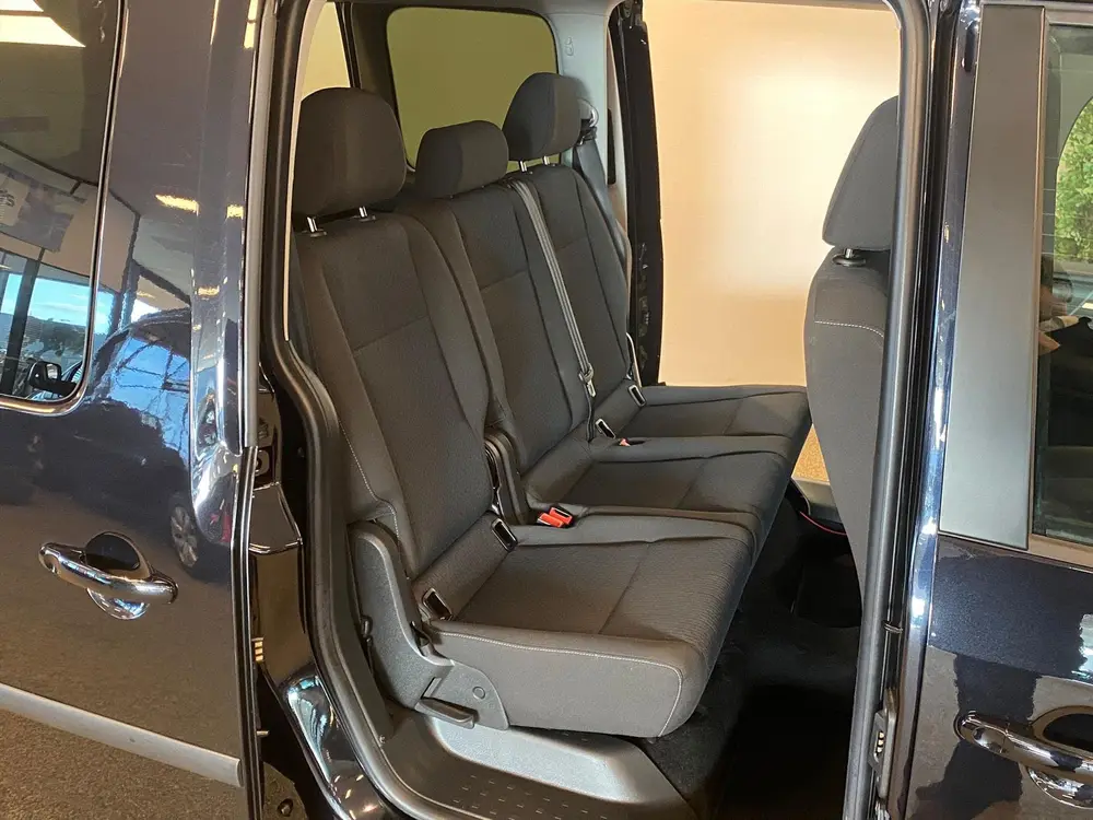 Volkswagen Caddy Maxi Rolstoelauto Automaat 5+1 uit 2019, foto 5