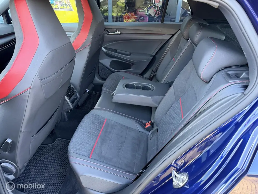 Volkswagen Golf 8 2.0 TSI GTI DSG Clubsport 300 PK Navi Pano uit 2022, foto 19