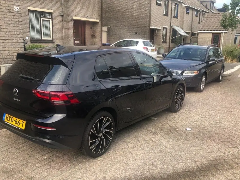 Volkswagen Golf 1.5 TSI 130pk 2021 Zwart uit 2021, foto 4