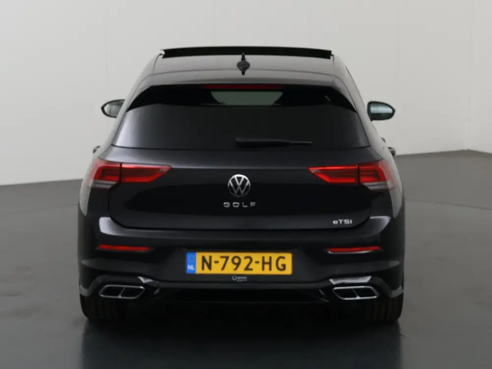 Volkswagen Golf 1.5 eTSI R-Line Business | Panoramadak | Spo uit 2021, foto 4