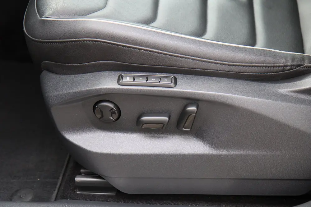 Volkswagen Tiguan 1.4 TSI eHybrid Pano Leder Carplay Trekhaa uit 2021, foto 9