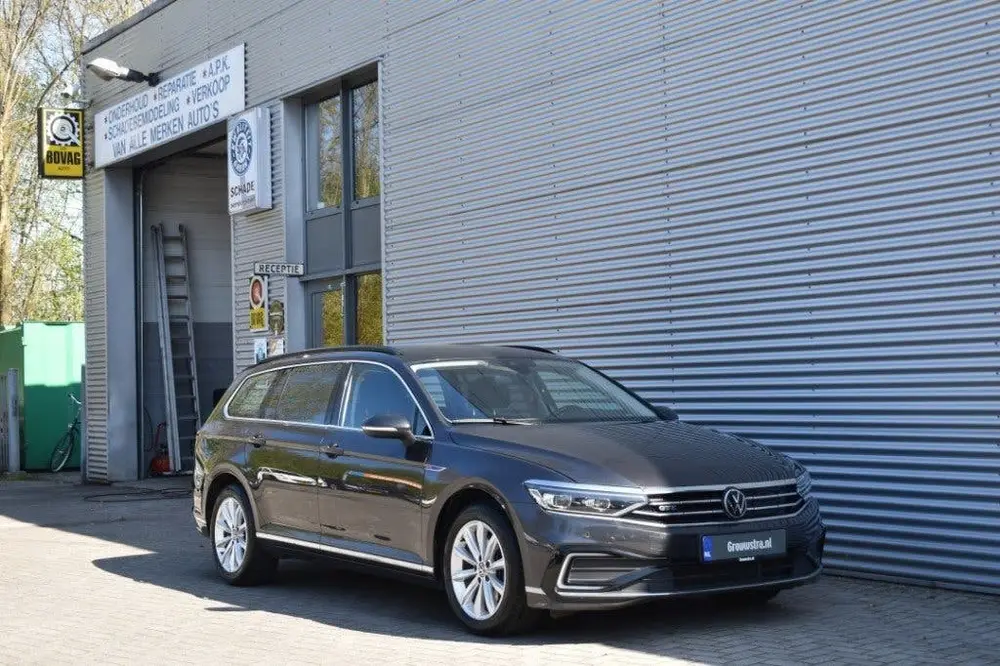 Volkswagen Passat 1.4 TSI PHEV GTE / ADAP. CRUISE / P.CAM. / uit 2021, foto 11