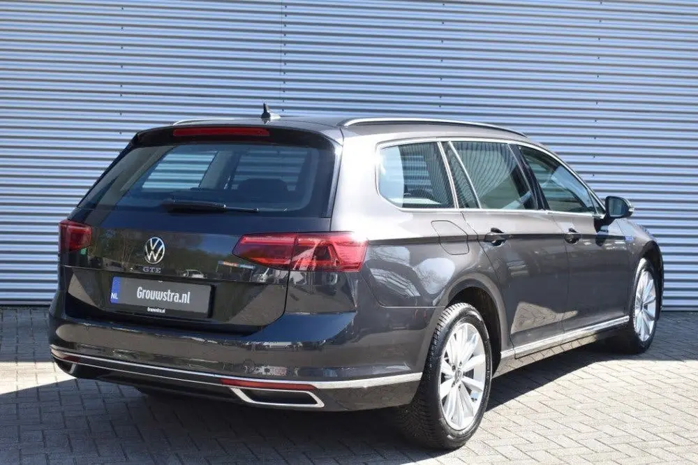 Volkswagen Passat 1.4 TSI PHEV GTE / ADAP. CRUISE / P.CAM. / uit 2021, foto 3