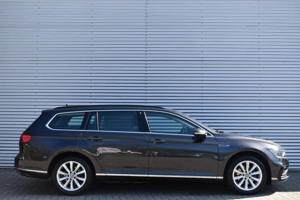 Volkswagen Passat 1.4 TSI PHEV GTE / ADAP. CRUISE / P.CAM. / uit 2021, foto 6
