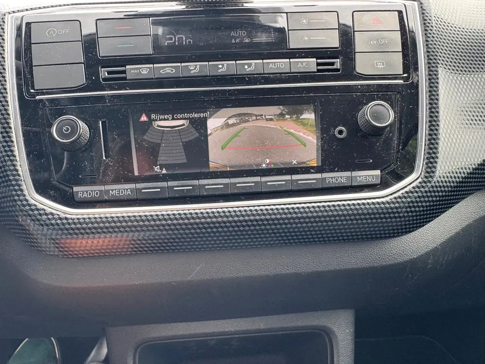 Volkswagen Up! 1.0 Camera / Clima / Cruise Control / App-ver uit 2021, foto 14