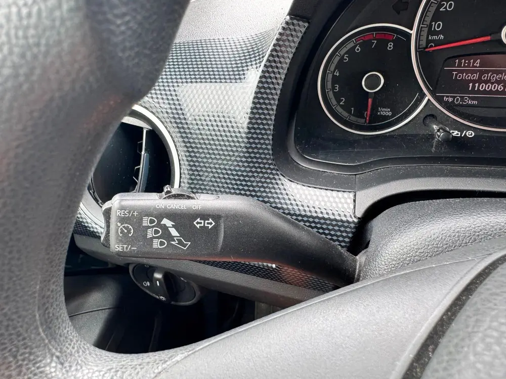Volkswagen Up! 1.0 Camera / Clima / Cruise Control / App-ver uit 2021, foto 15