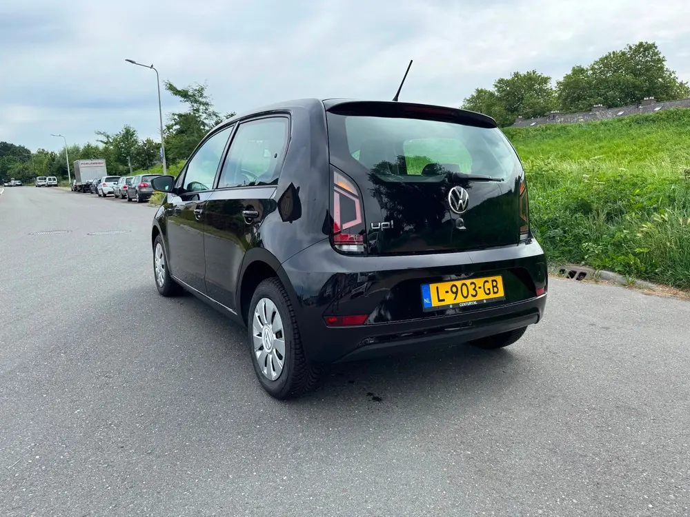 Volkswagen Up! 1.0 Camera / Clima / Cruise Control / App-ver uit 2021, foto 3