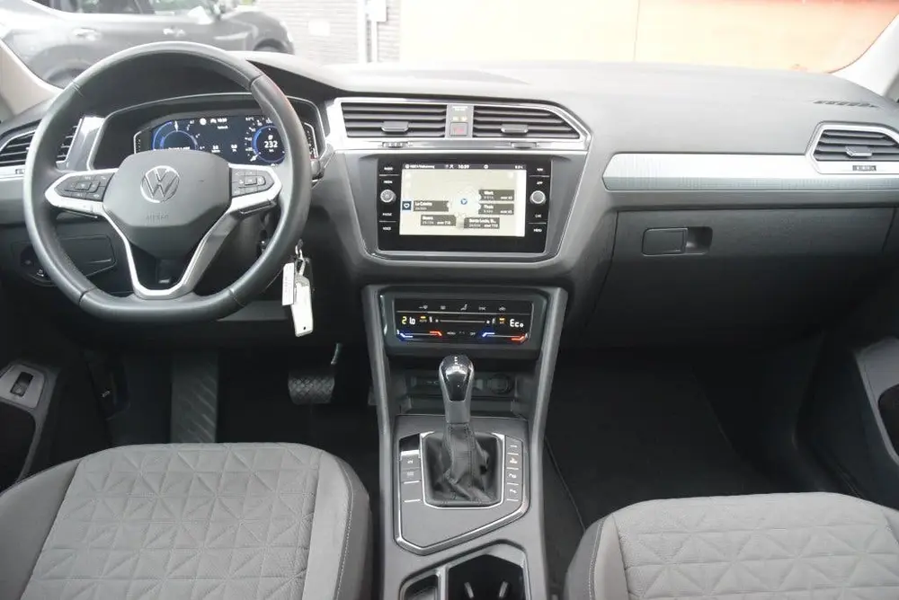 Volkswagen Tiguan 1.4TSI eHybrid Life Clima/ParkAssist/Camer uit 2023, foto 6