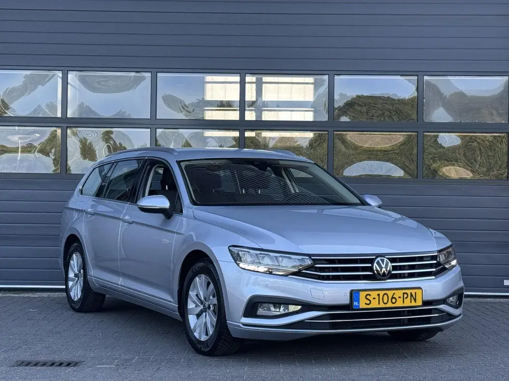 Volkswagen Passat Variant 1.5 TSI BUSINESS I AUTOMAAT I NAVI uit 2023, foto 17