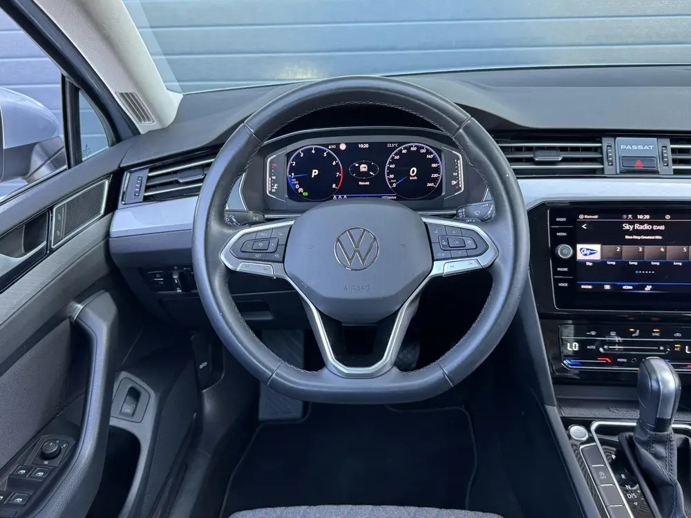 Volkswagen Passat Variant 1.5 TSI BUSINESS I AUTOMAAT I NAVI uit 2023, foto 6