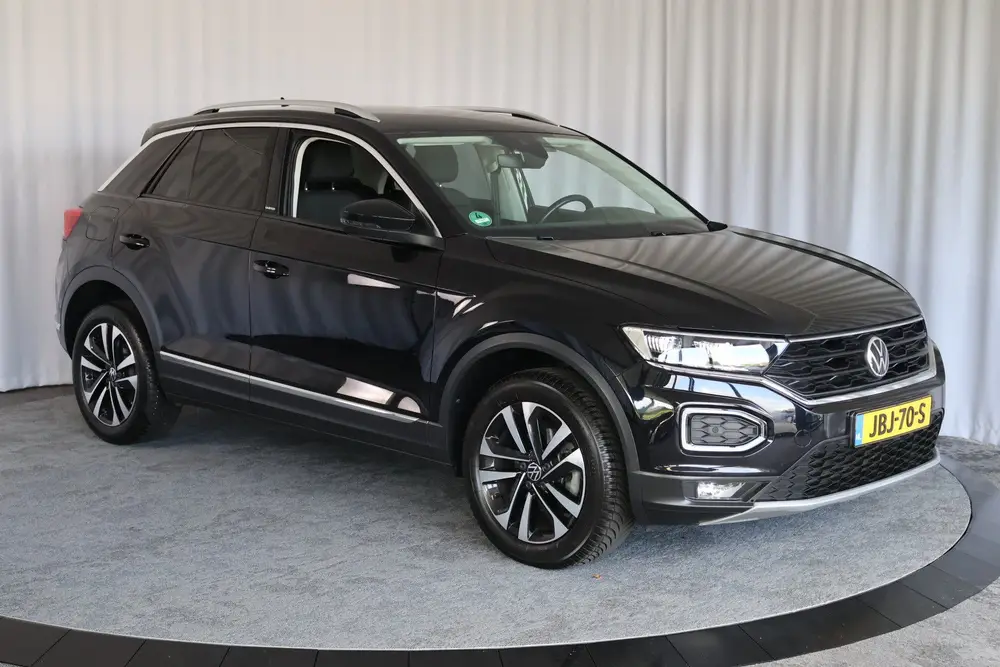 Volkswagen T-Roc 1.5 TSI Style, IQ light, Camera, ACC, Trekh uit 2021, foto 10